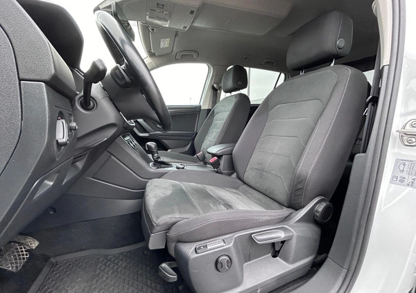 Volkswagen Tiguan Allspace cena 146900 przebieg: 119256, rok produkcji 2019 z Czempiń małe 781